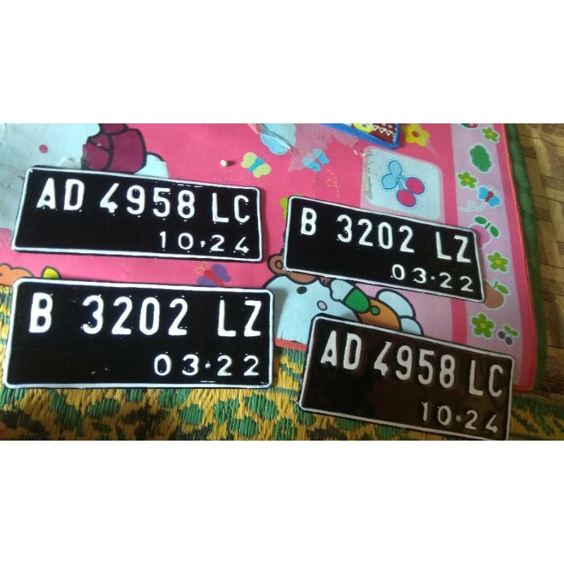 plat nomer ukuran kecil