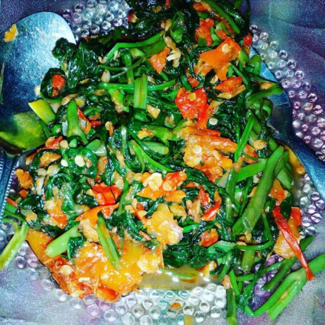 

tumis kangkung ebi pedas..