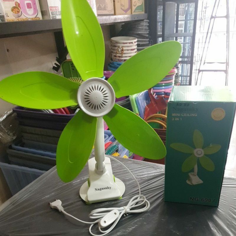 Kipas Angin Duduk Jepit Gantung Nagasaky NG 690J