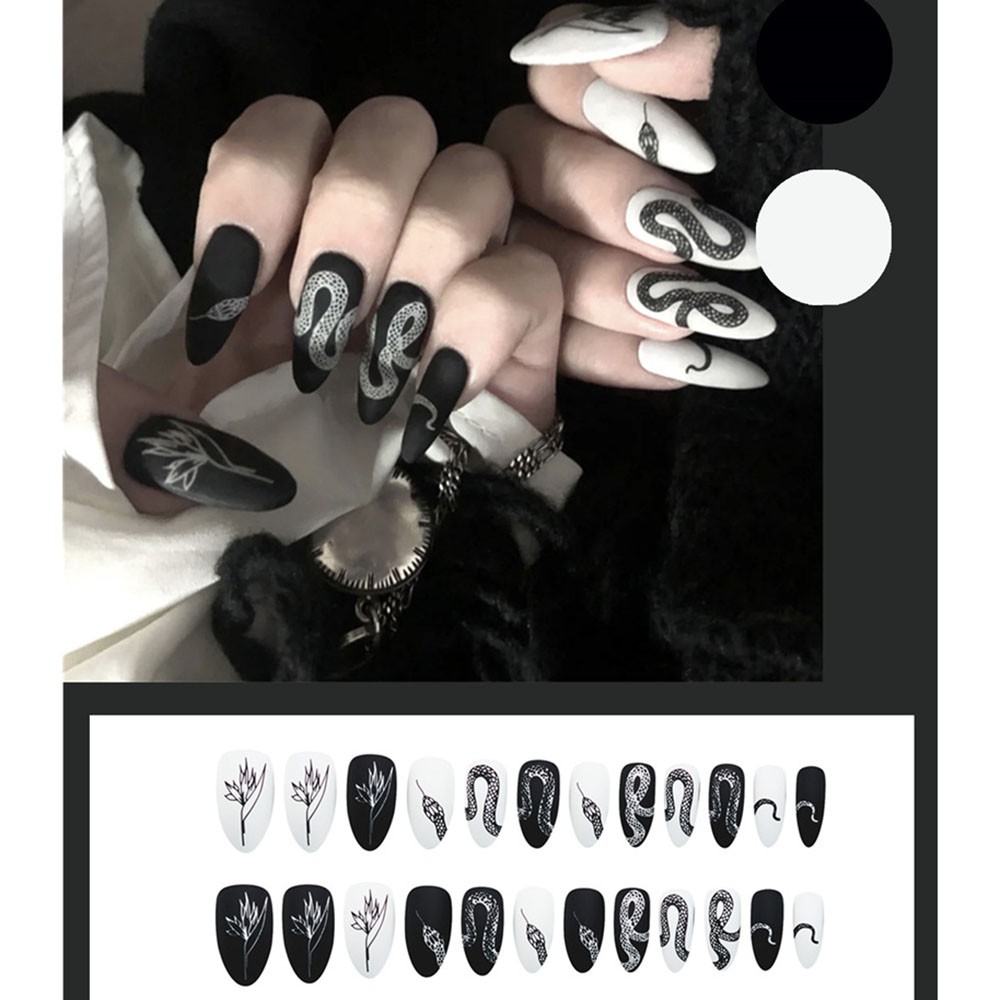 24pcs / Set Stiker Patch Kuku Palsu Motif Print Ular Warna Hitam Putih
