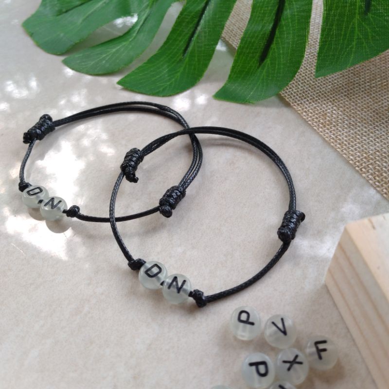 gelang tali kulit / inisial couple / max 2 huruf / handmade