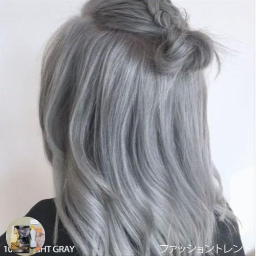 Rambut ash grey warna Intip Tren