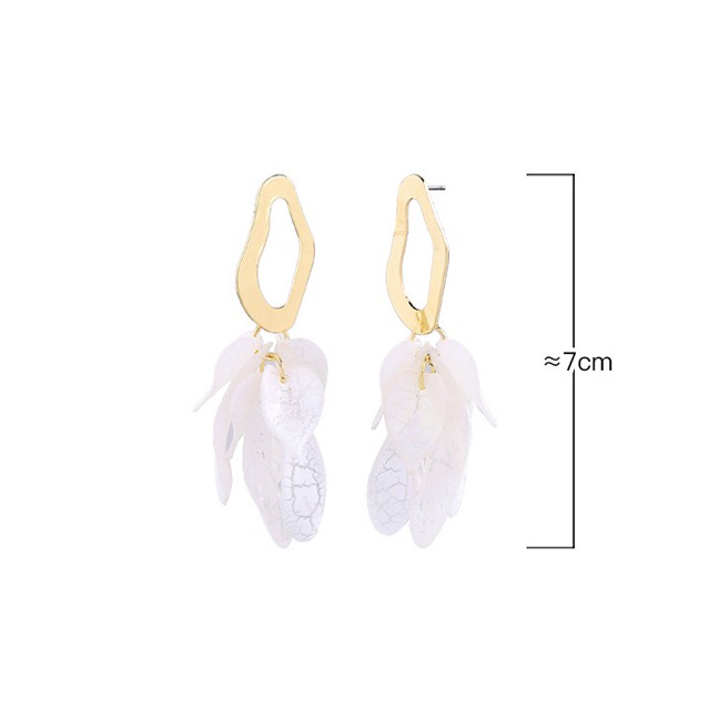 LRC Anting Tusuk Fashion White Geometric Ring Acrylic Flower Earrings F94062