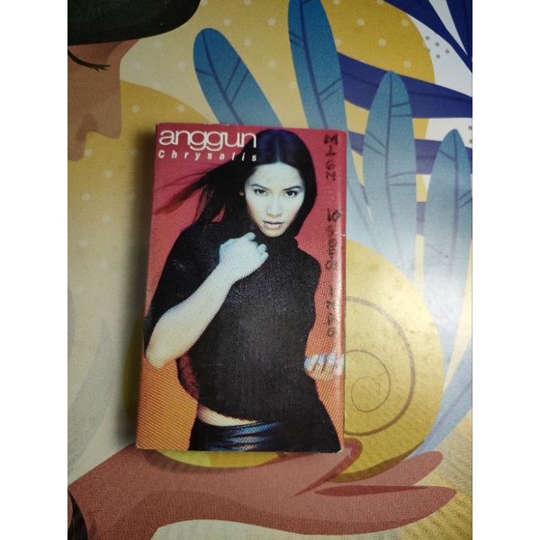 kaset Anggun.