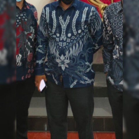 (1kg=4pcs) Kemeja Batik Lengan Panjang Batik Ori Nareswari Galing Kapas Batik Solo Seragam Batik