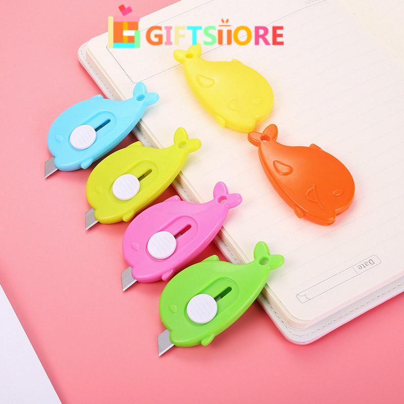 

COD✨Cutter Mini Kartun Pemotong Utilitas Kecil Portabel Pemotong Unboxing Wortel Dolphin Whale Art Paper-Gi