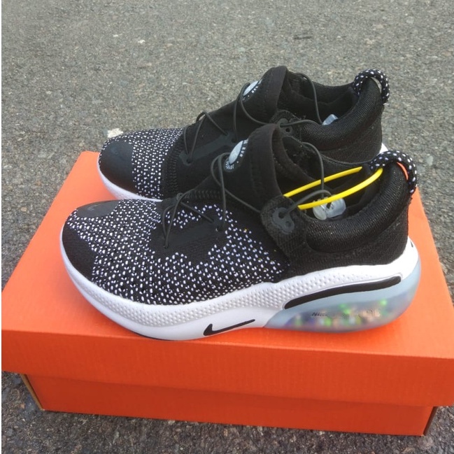 SEPATU KIDS NIKE JOYRIDE