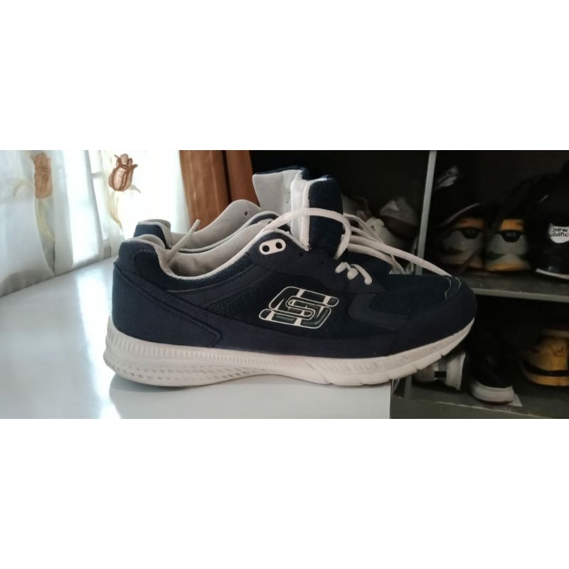 SEPATU SECOND BRANDED ORIGINAL SEPATU SLAZENGER SIZE 41 ORI