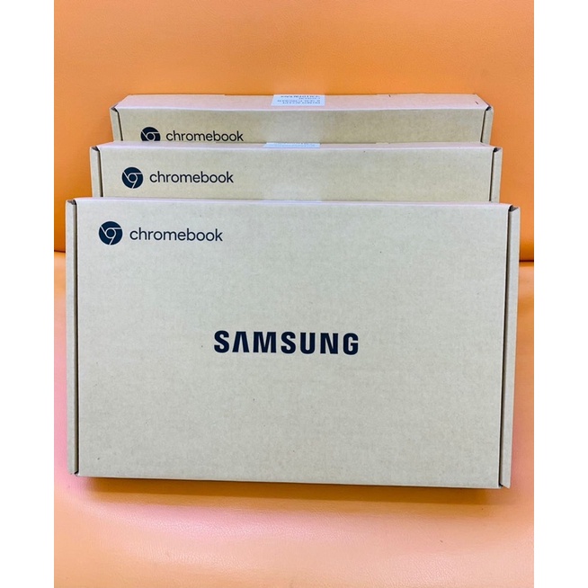 Leptop Samsung Chromebook4 4/32GB Platinum Titan Garansi Resmi Indonesia