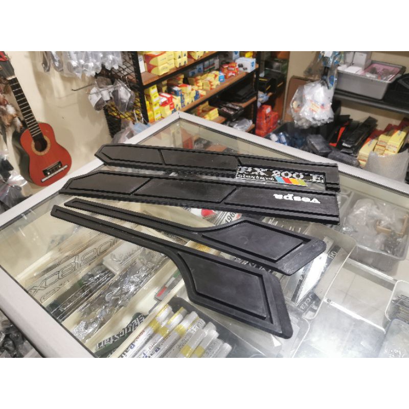 Trim Utah Tepong spakbor set Emblem PX200E Vespa PX Series PX PXE spartan Excel PS Exclusive2