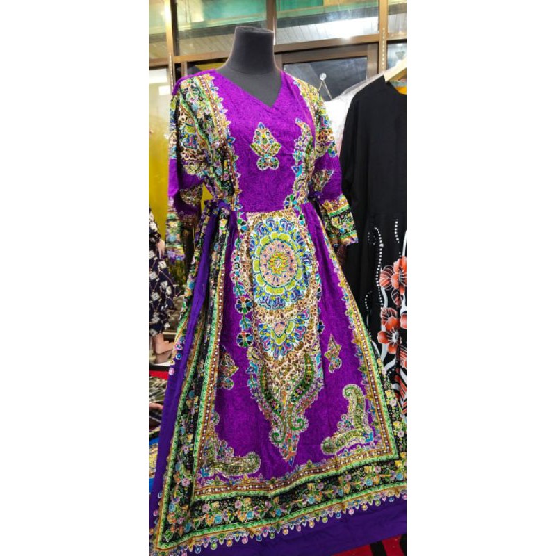 DASTER_JODHA_PRADA_MERK_GAJAH_PUTIH