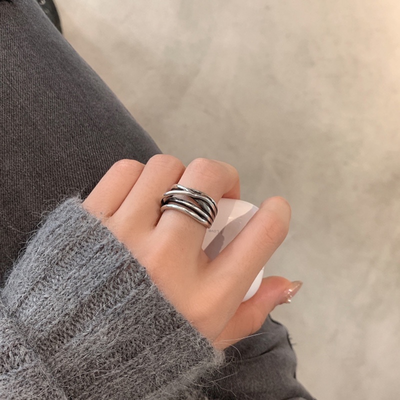 Cincin Multilayer Gaya Trendy Untuk Wanita