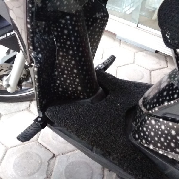 PIJAKAN KAKI &amp; FOOTSTEP DEPAN MOTOR VARIO 110 KARBU LAMA GEN 1 PNP