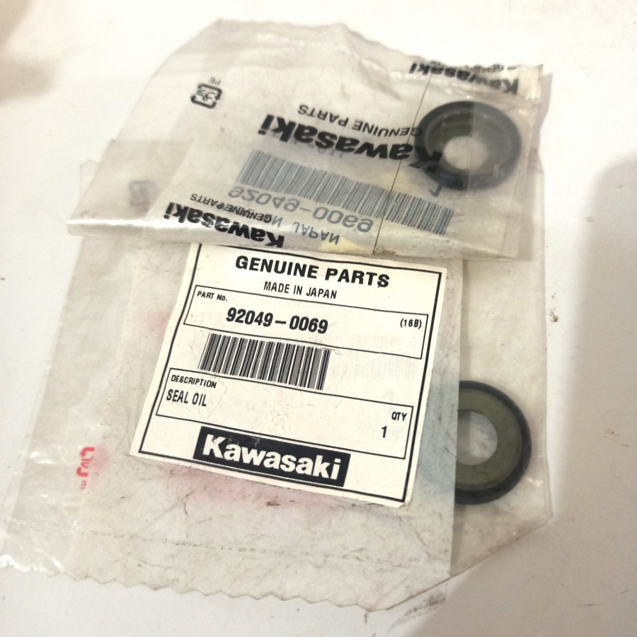 Karet Seal Laher Bambu Monoshock KLX 150 92049-0069 Ori Kawasaki KGP