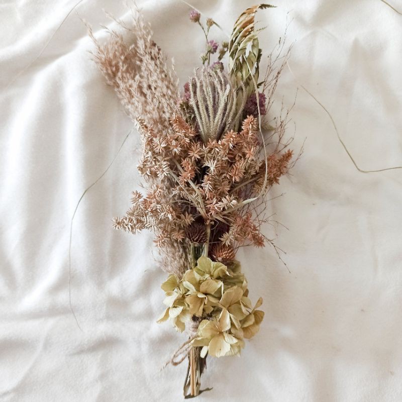 Dried Flower Arrangements Rangkaian Bunga Kering Minimalis 