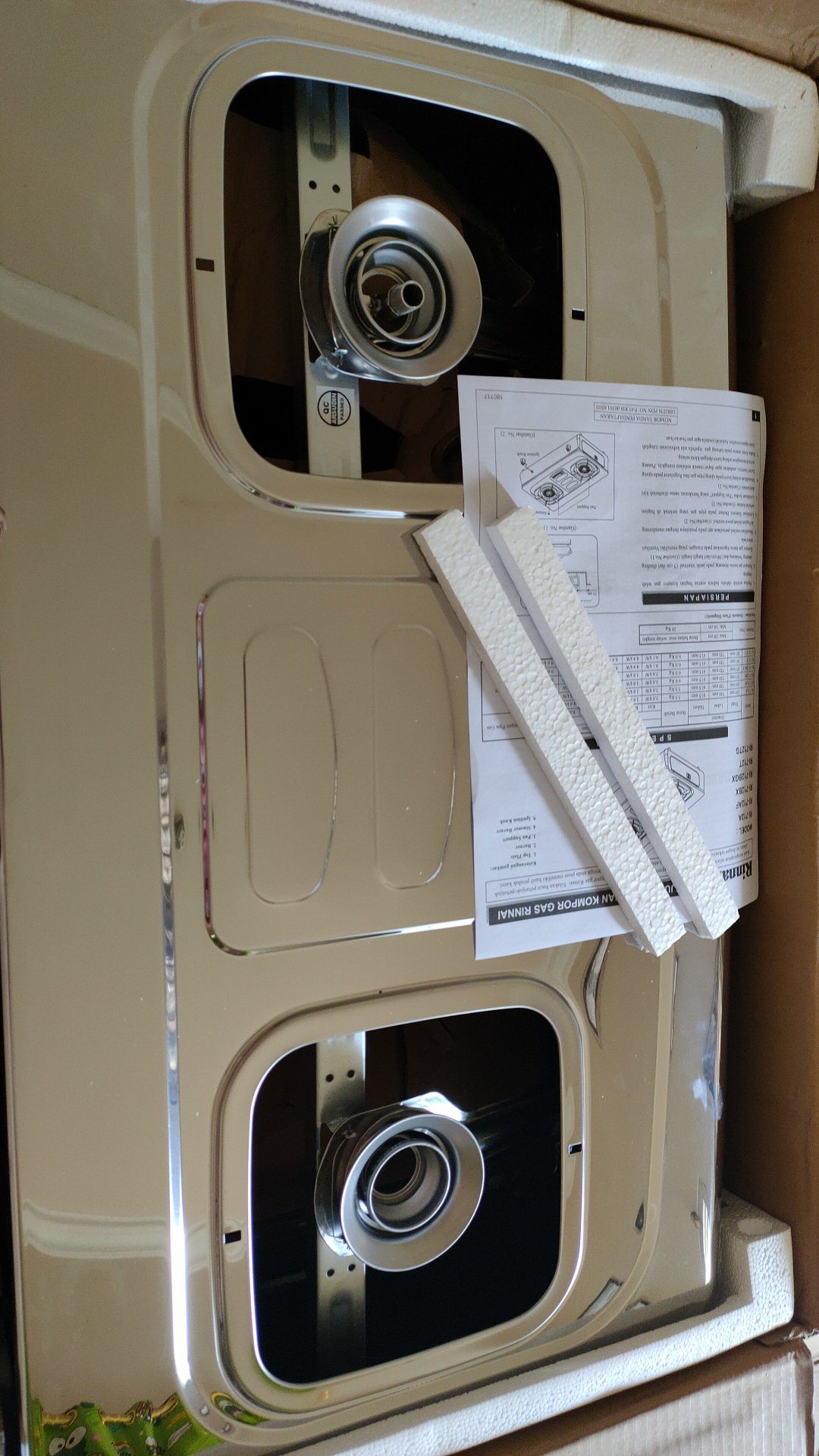 Kompor Gas Rinnai 2 Tungku Ri-712a / Ri712a / Ri 712 A Stainless Steel Bergaransi