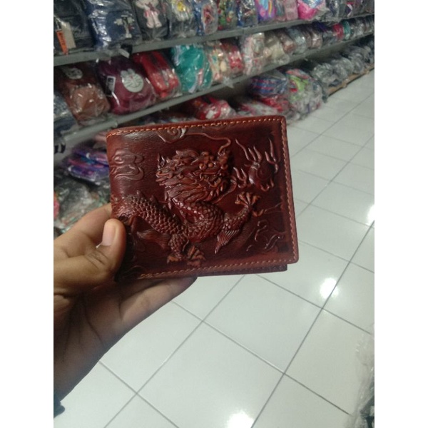 Dompet kulit sapi ukir motif naga
