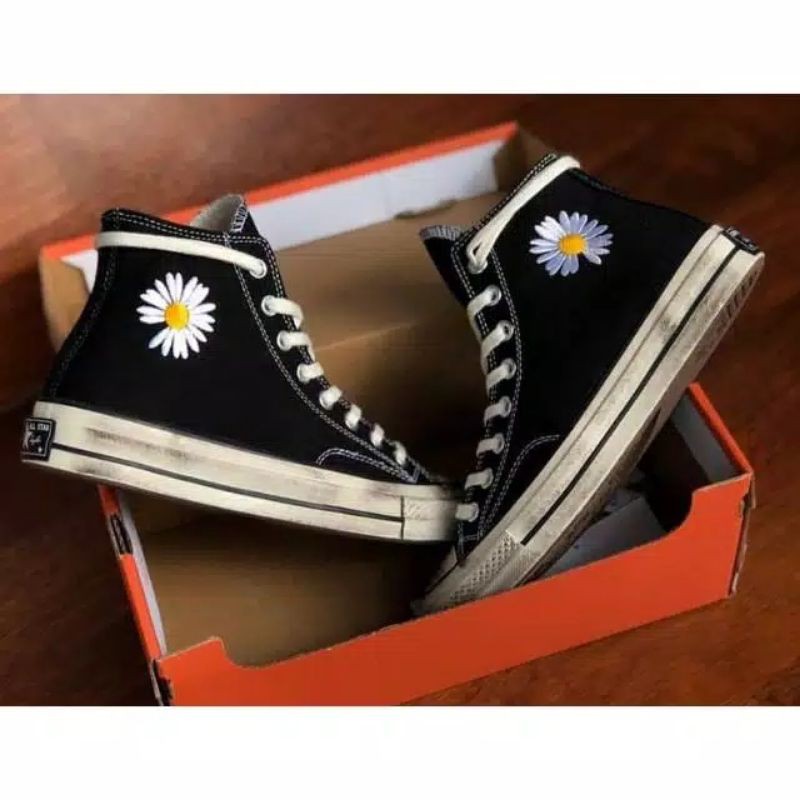 Converse sunflowers Premium peaceminusone 70s high
