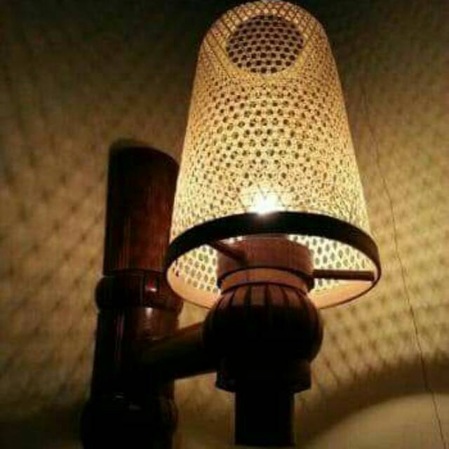 Lampu hias bambu