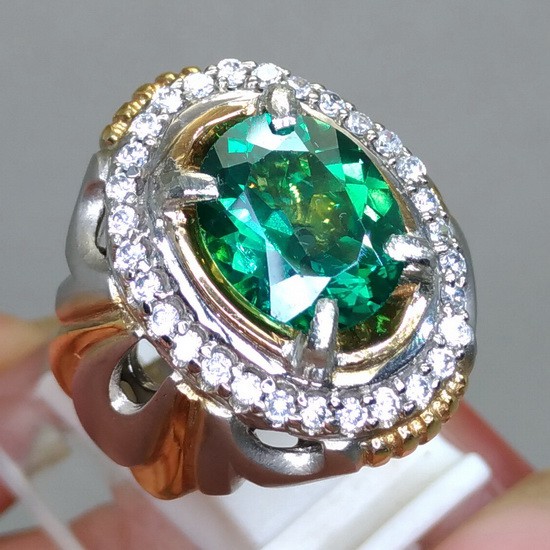 BATU PERMATA NATURAL GREEN TOPAZ HIJAU ASLI