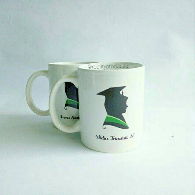 MUG KADO WISUDA MUSLIMAH