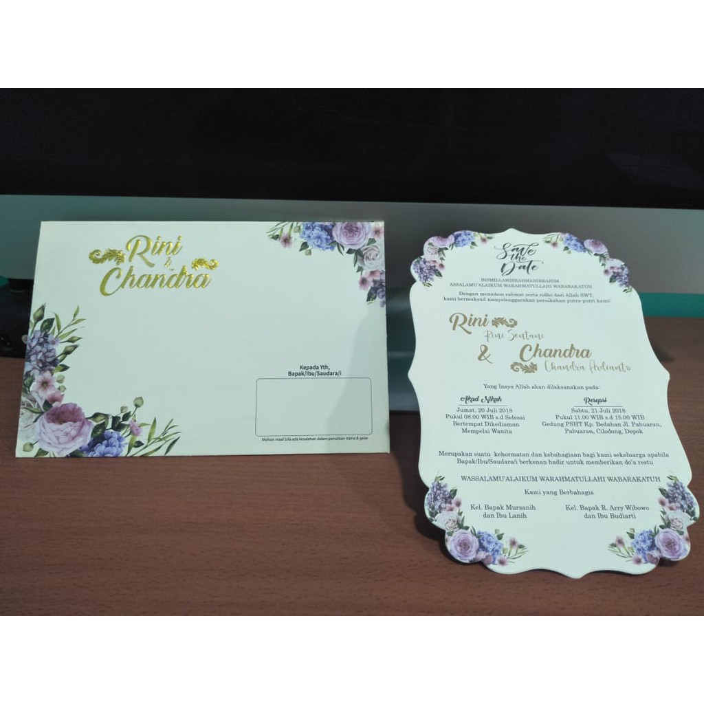 

Undangan Perniakahan Softcover Plus Amplop
