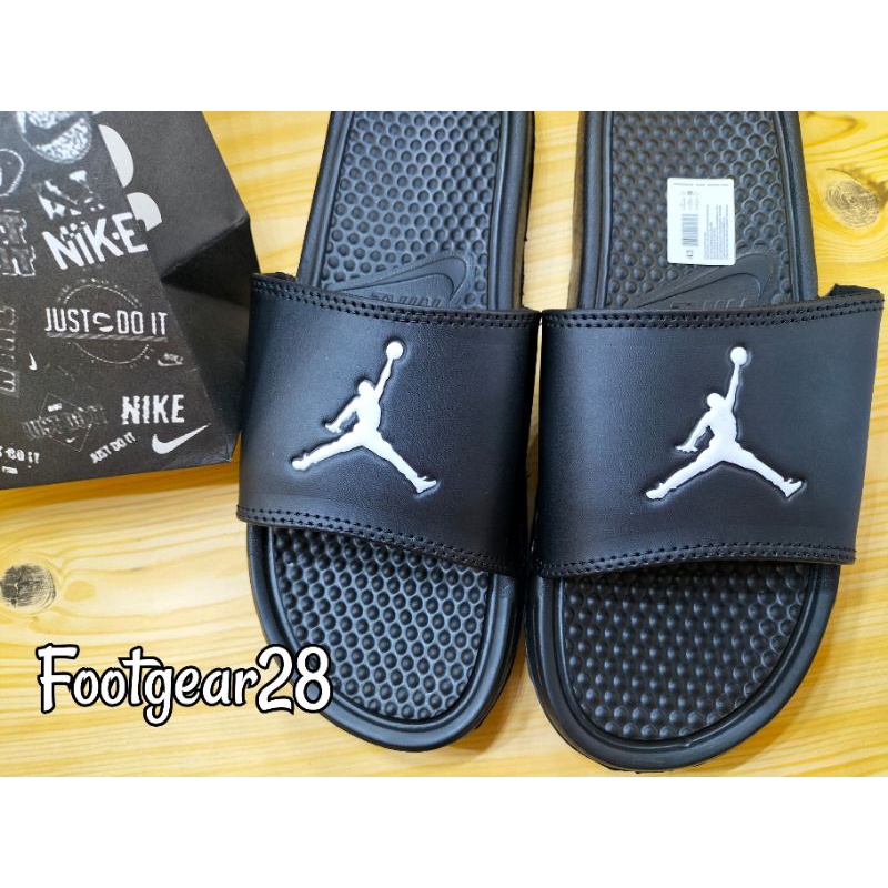 SANDAL SLIDE NIKE JORDAN PUTIH / SANDAL SELOP NIKE GRADE ORI