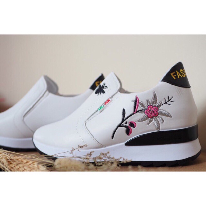 Sepatu Wanita Sofiya 9920-12 Sneakers Sepatu Sneakers Sneakers Sneakers Wanita Sneakers Tanpa Tali S