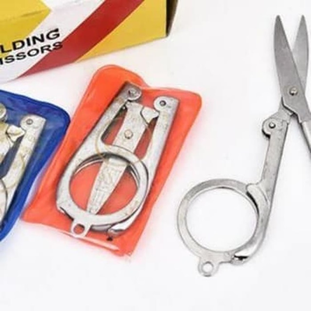 

Gunting lipat / gunting praktis / gunting besi / gunting benang