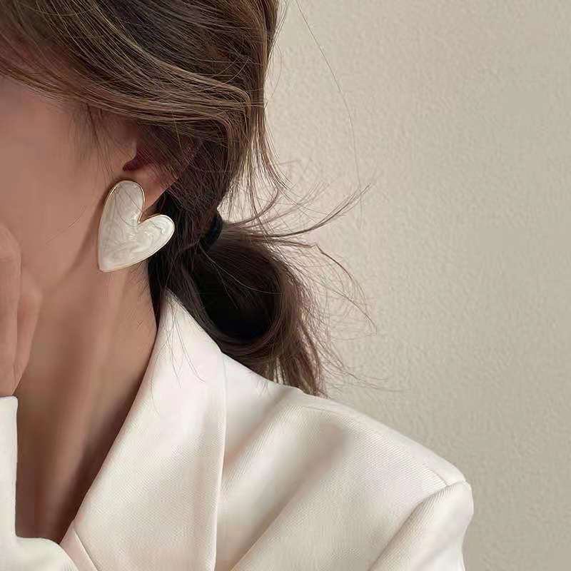 Anting Stud Bentuk Hati Gaya Korea Untuk Wanita