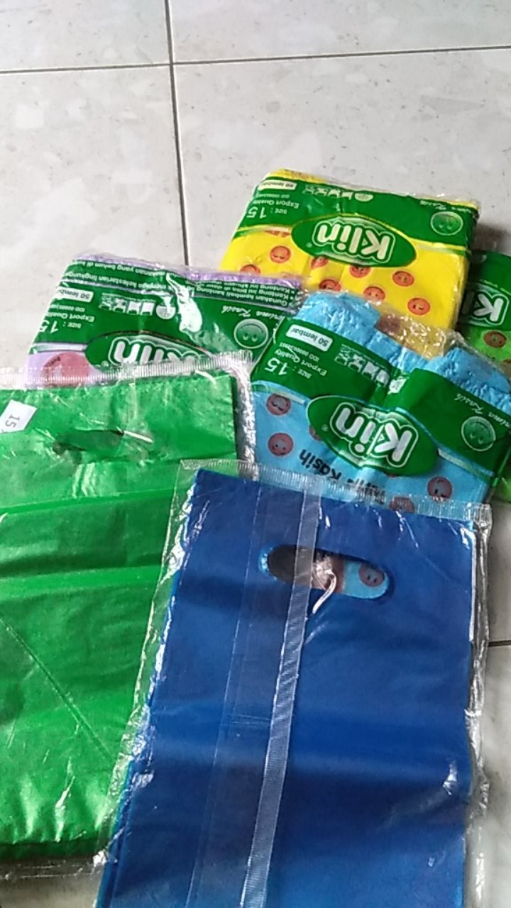 Kantong Plastik Polos/ Kresek Olshop Polos/ Kresek Plong Olshop Kecil 15x25