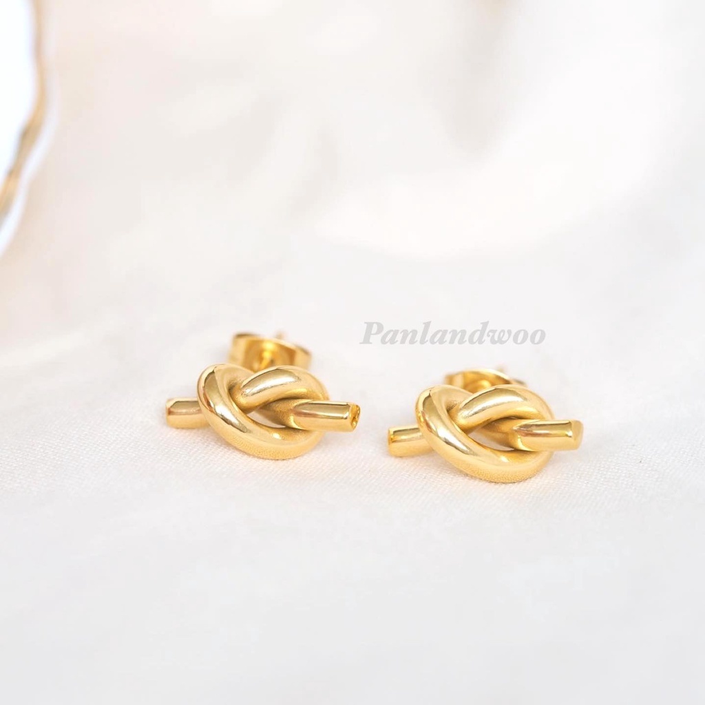 Panlandwoo - Anting Tusuk Titanium Wanita Susi