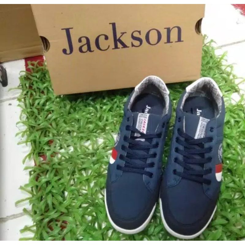 sepatu jackson