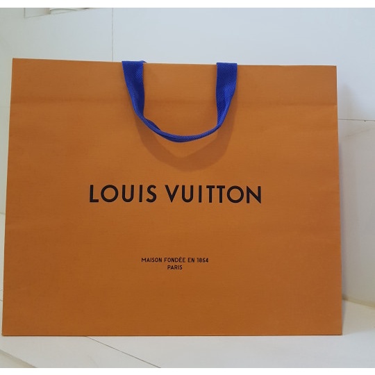 

(TERLARIS) Paperbag Louis Vuitton