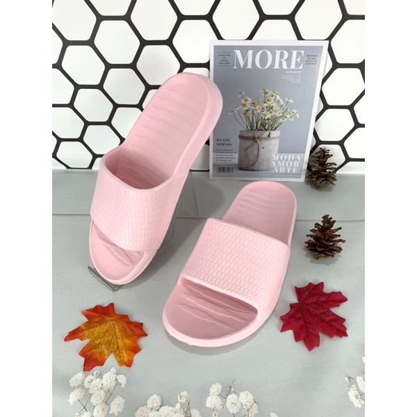 SANDAL WANITA MODEL MINISO SANDAL RUMAH BERKUALITAS