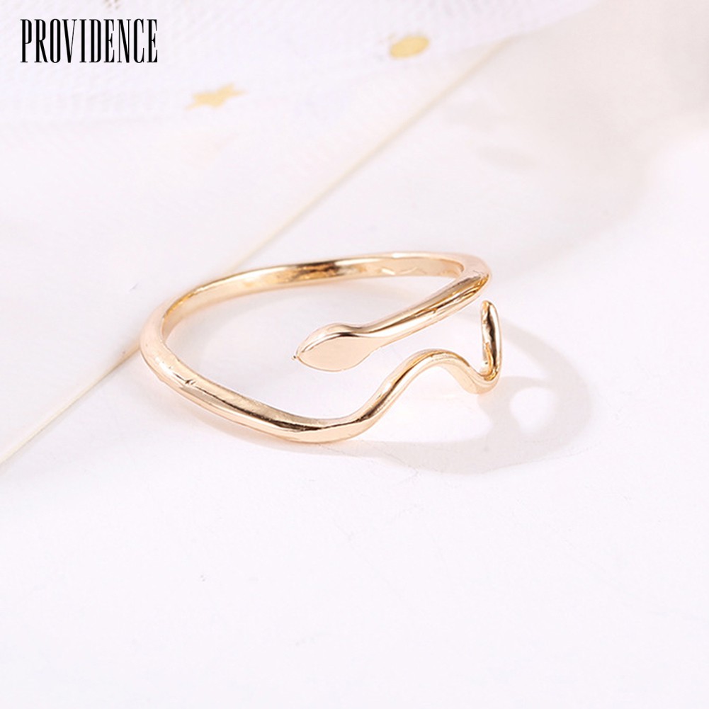 Providence Fashion Adjustable Water Wave Ripple Finger Ring Party Jewewlry Decor