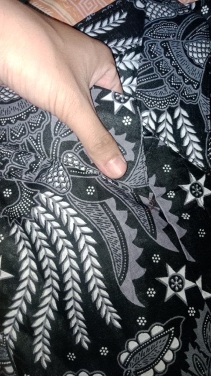 Batik Couple Pria Wanita Motif Manggar Abu