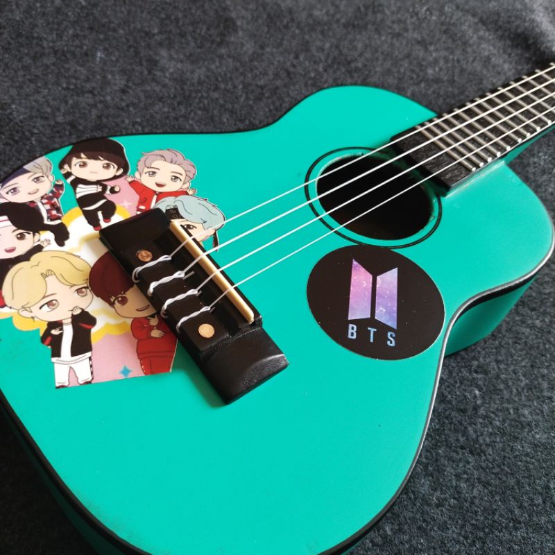 ukuele/ gitar anak/gitar anak murah / Ukulele BTS/ Ukulele limited