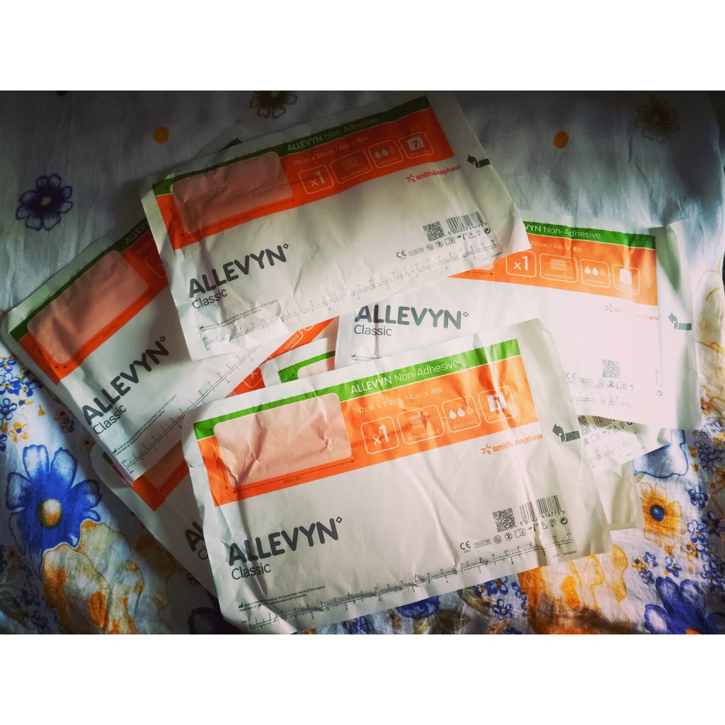 FOAM ALLEVYN 20 X 10 - GHANESA ALKES - SUPPLIER PERLENGKAPAN ALAT KESEHATAN TERMURAH