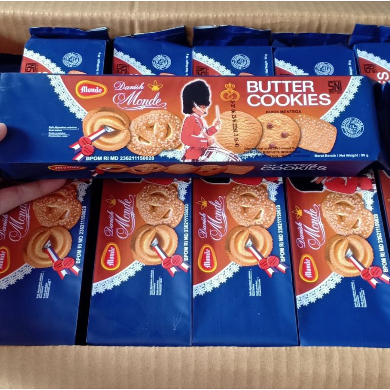 

agen distributor makanan ringan biskuit wafer snack monde butter cookies danish kukis mentega 90gr original murah