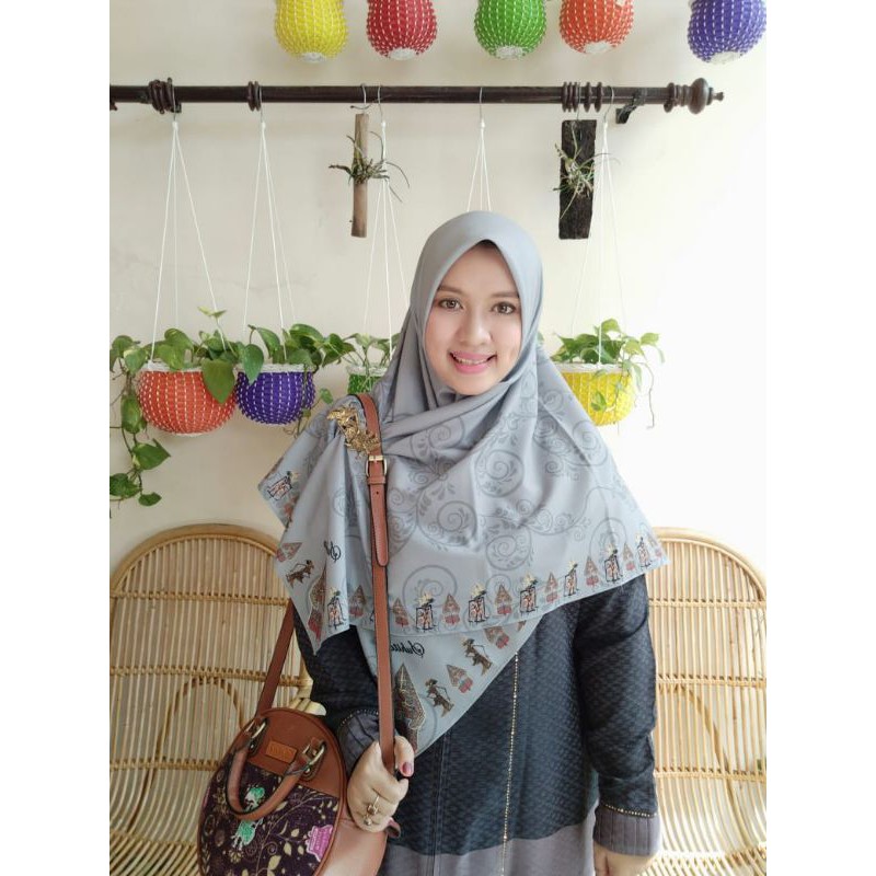 jilbab wayang suhita