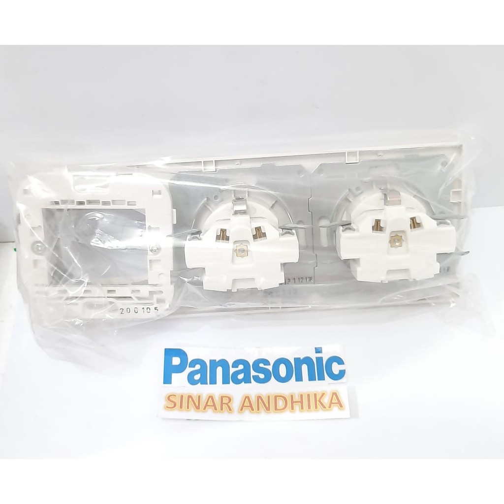 STOP KONTAK DOUBLE (CP) + FRAME SAKLAR PUTIH STYLE E PANASONIC WESJP 11223W