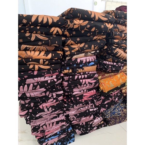 Kain Batik Prada - Kain Jarik Kebaya Motif Pari