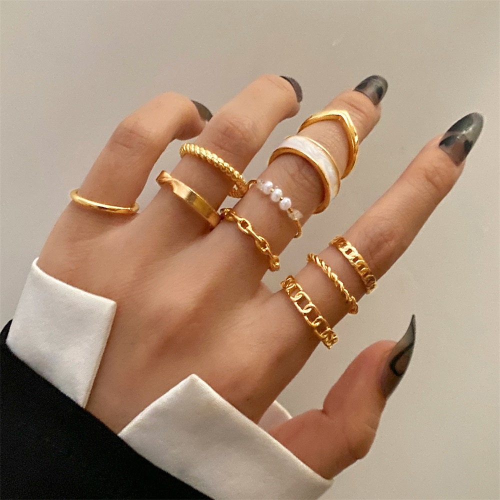 10pcs / Set Cincin Geometris Bahan Logam Warna Hitam Gaya Punk Untuk Wanita