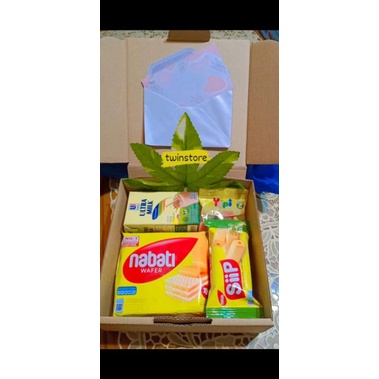 

HAMPERS SNACK/ SNACK BOX/ KADO ULTAH/ BOX MINI / PAKET BOX TEMA KUNING