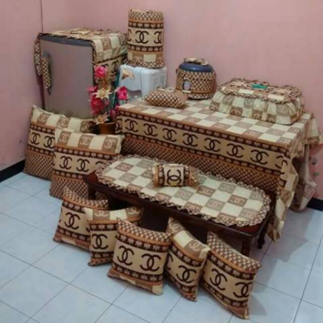 Sarung Sofa Bed Galon Kulkas Magic com set Home set Full Home set *Chanel* cover sofa bed anti selip