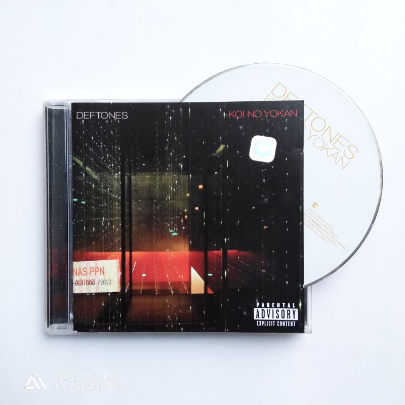 CD Deftones album koi no yokan