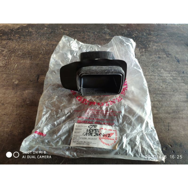 Rumah Filter Honda C70 Original Honda Malaysia