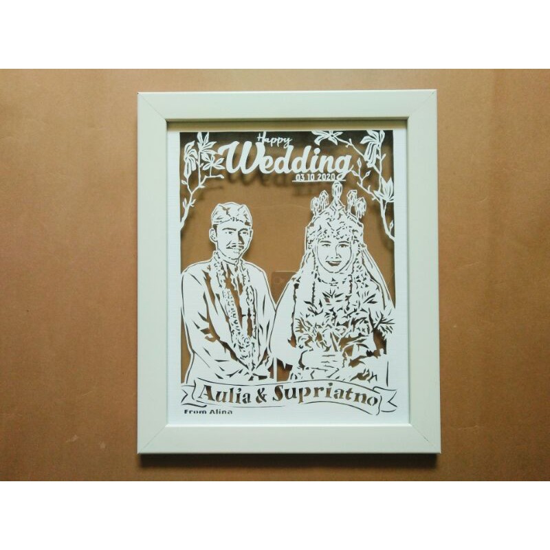 

Kado unik pernikahan papercutting 10R