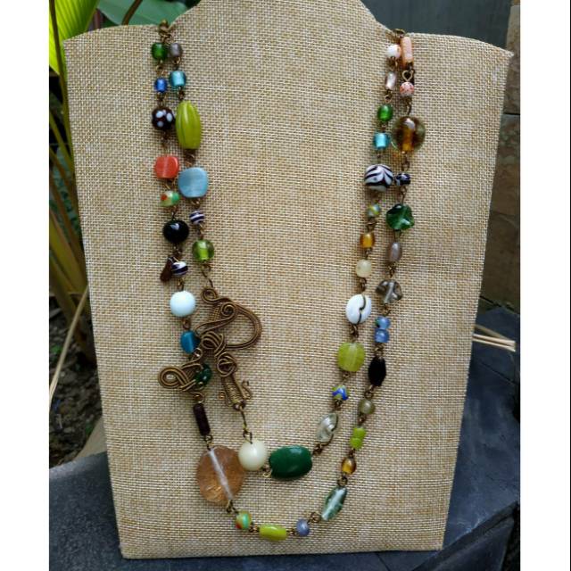 Kalung manik jombang